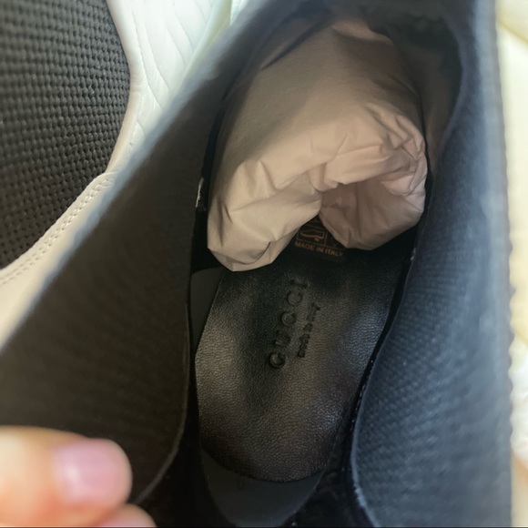 NEW Gucci Women's White & Black Matelassé Chelsea Boot 643958 DH7D0 G 38 US 8 - Picture 7 of 11